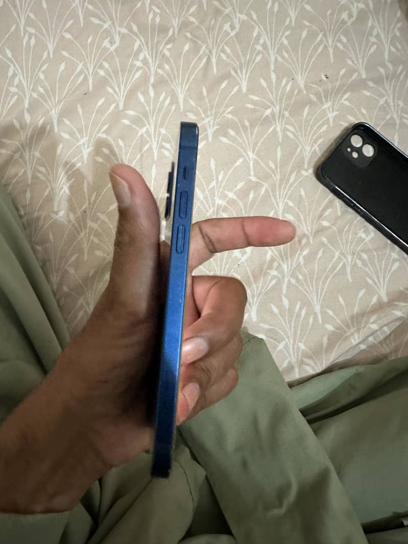 iPhone 12 pta approved 2