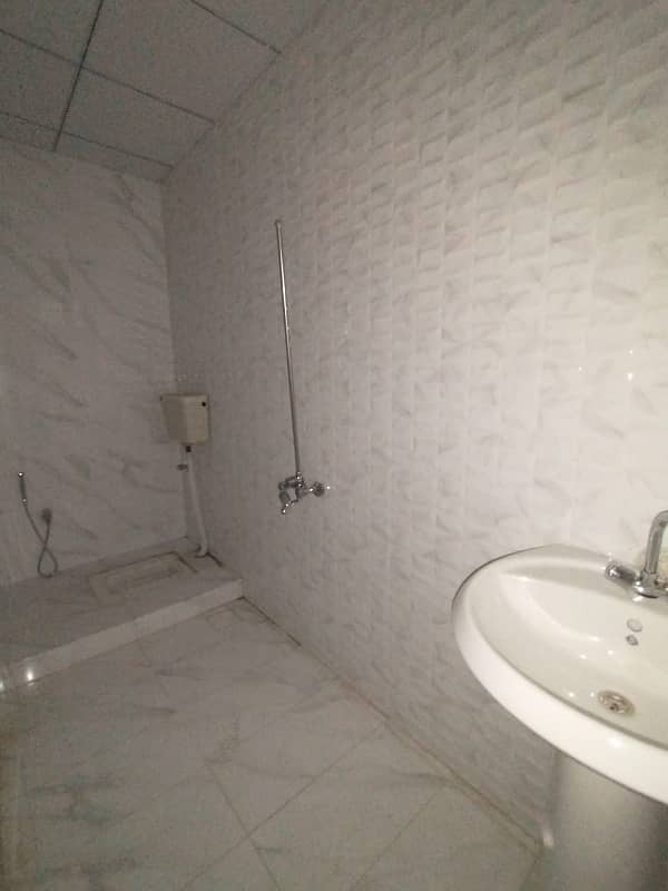 150 Sq. Yard House Available For Rent In Gulsha-E-Iqbal Block-6 15