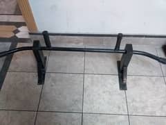 pull up bar