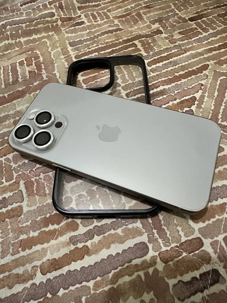 iPhone 15 pro max non pta 3
