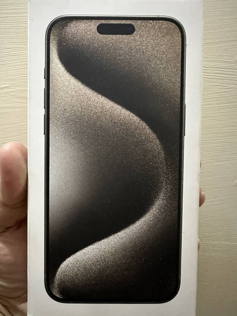 iPhone 15 pro max non pta 4