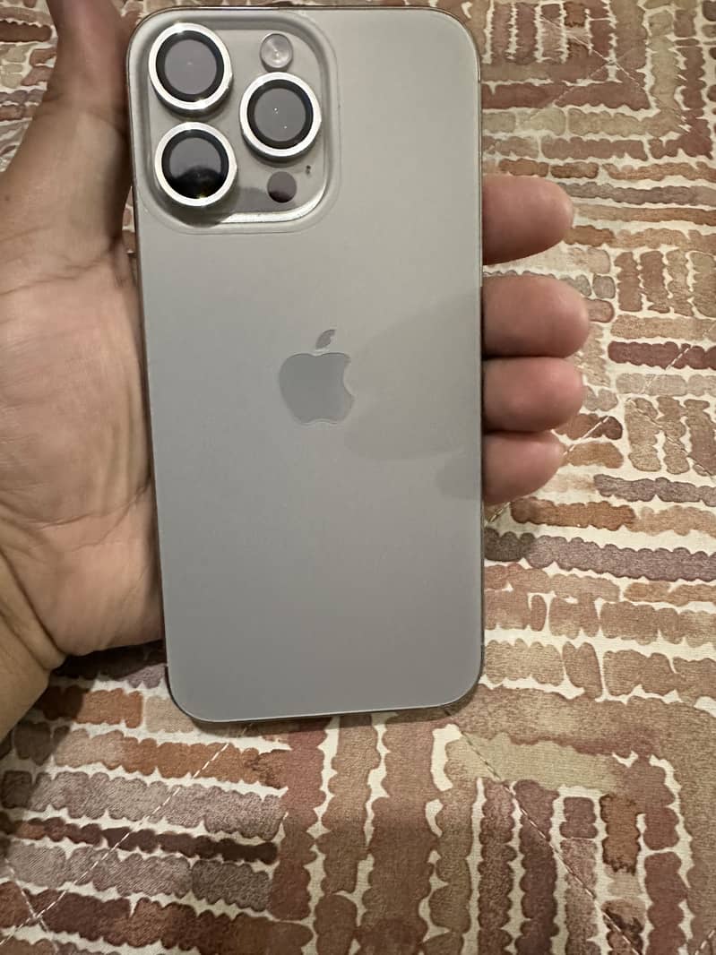 iPhone 15 pro max non pta 8