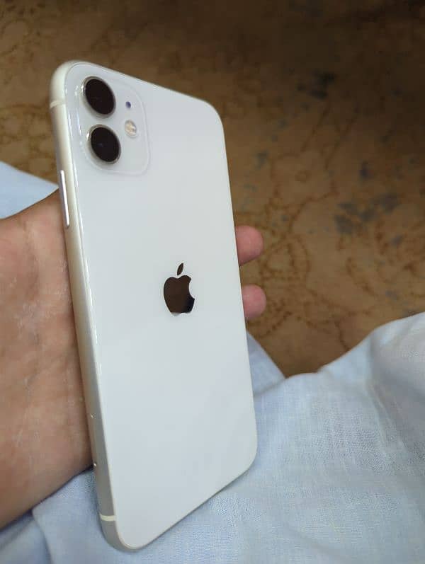 iphone 11 64gb 86 battery water pack 1