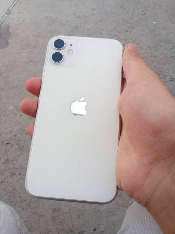 I phone 11 non pta 64GB 0