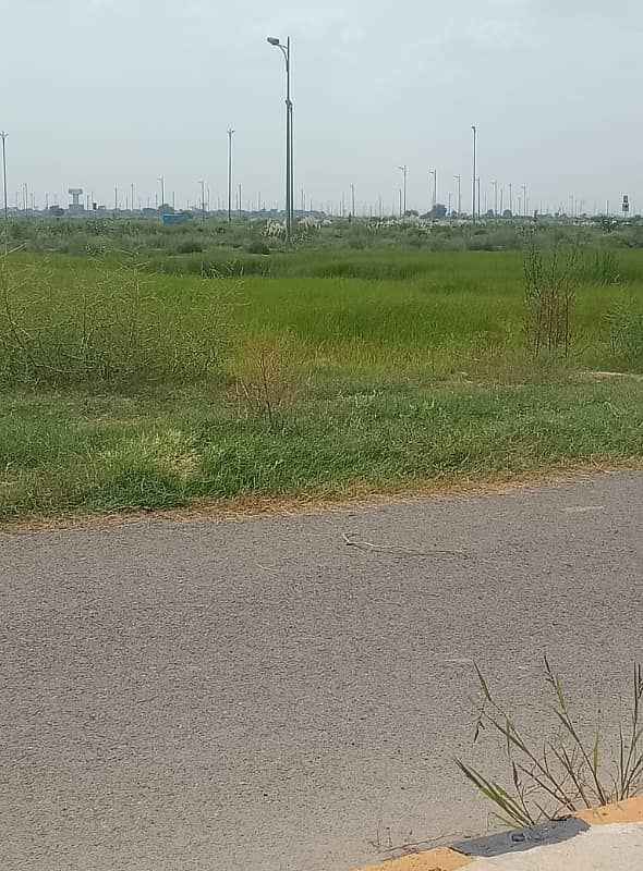 1 Kanal Plot For Sale In DHA Phase 6 In Reasonable Price 0