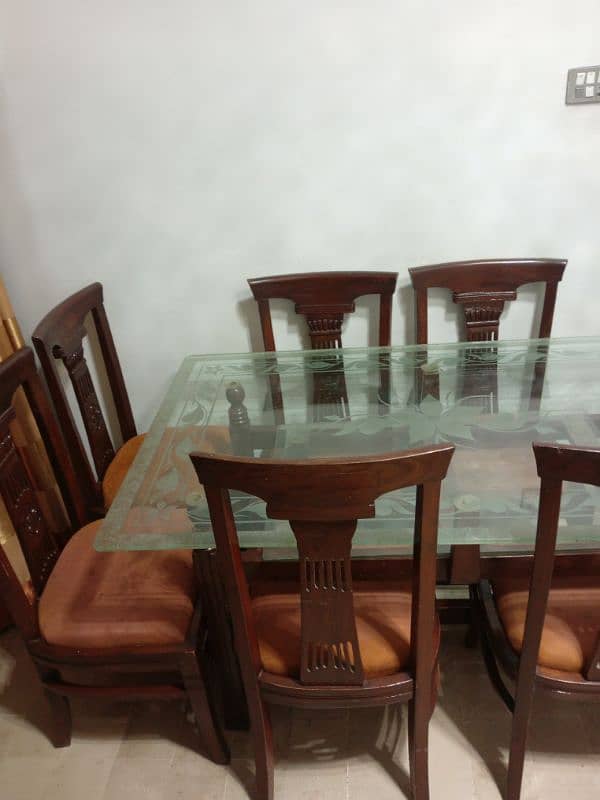 dinning table 0