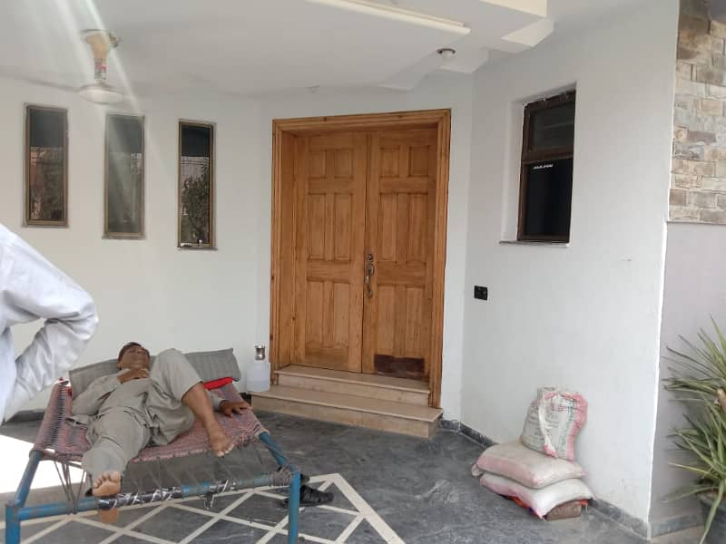 Hot Location Lavish House Available For Sale In Iqbal Park Adjusent To Dha Phase1 3