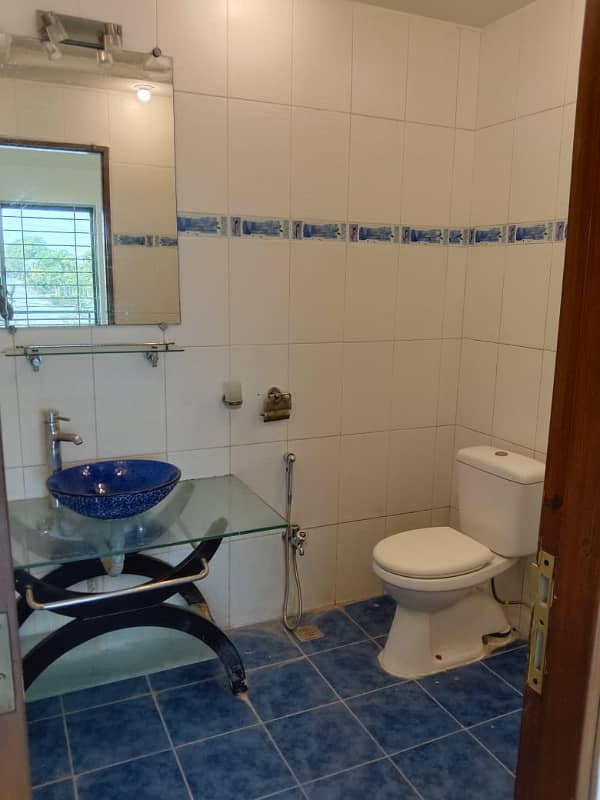 Hot Location Lavish House Available For Sale In Iqbal Park Adjusent To Dha Phase1 14