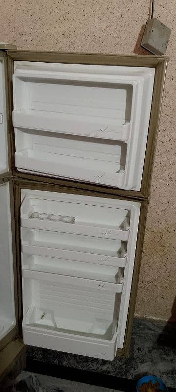 Dawlance small size fridge. 10/10 3