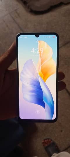 Vivo V23e 8GB/256GB