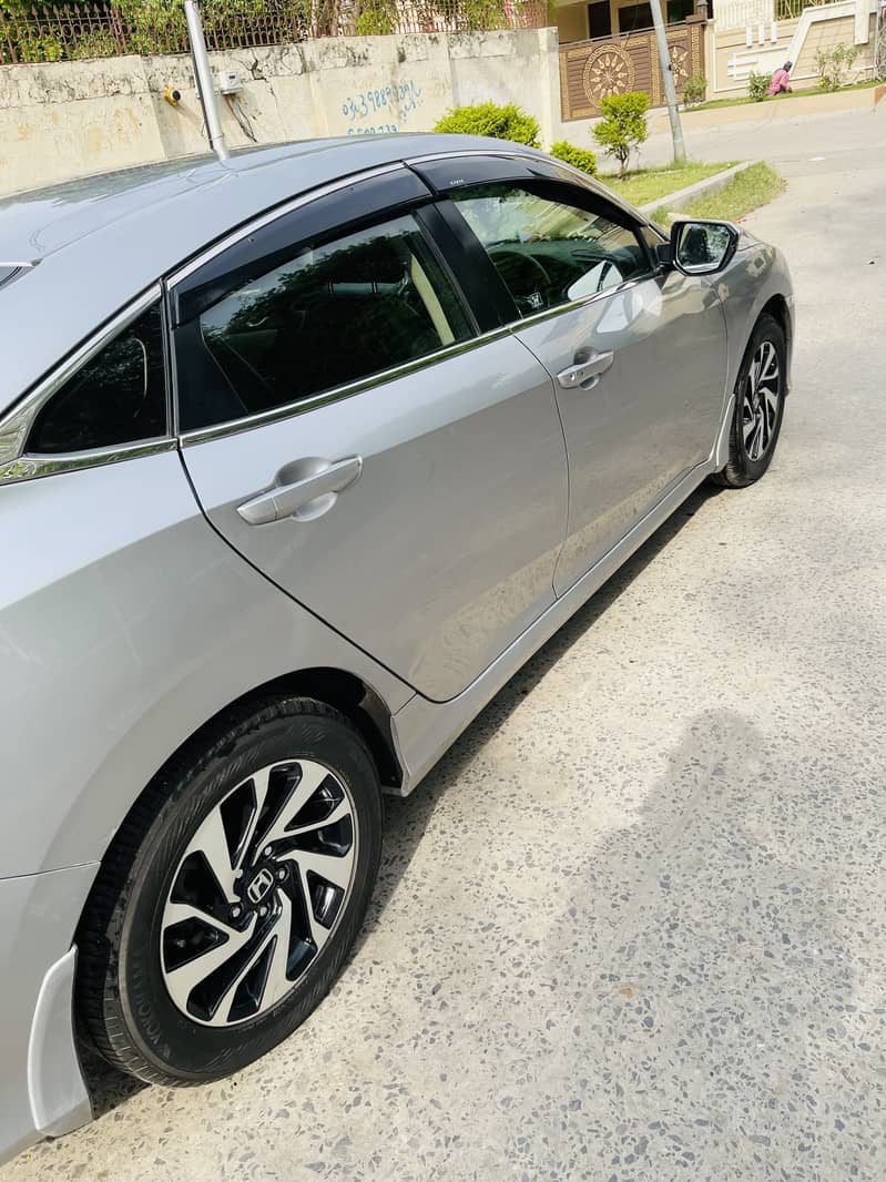 Civic total geniune family used car 3