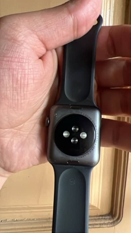 Apple watch series 3 84%BH 3