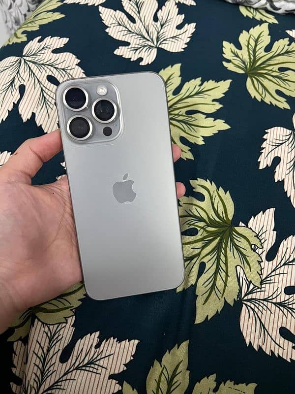 iPhone 15 pro max 256 GB non PTA 3