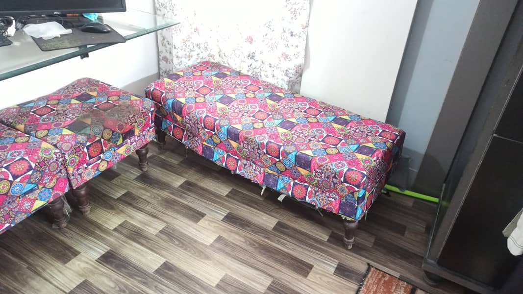 Puffy set available for sale, 4 seater, 1 big, 2 single. 2