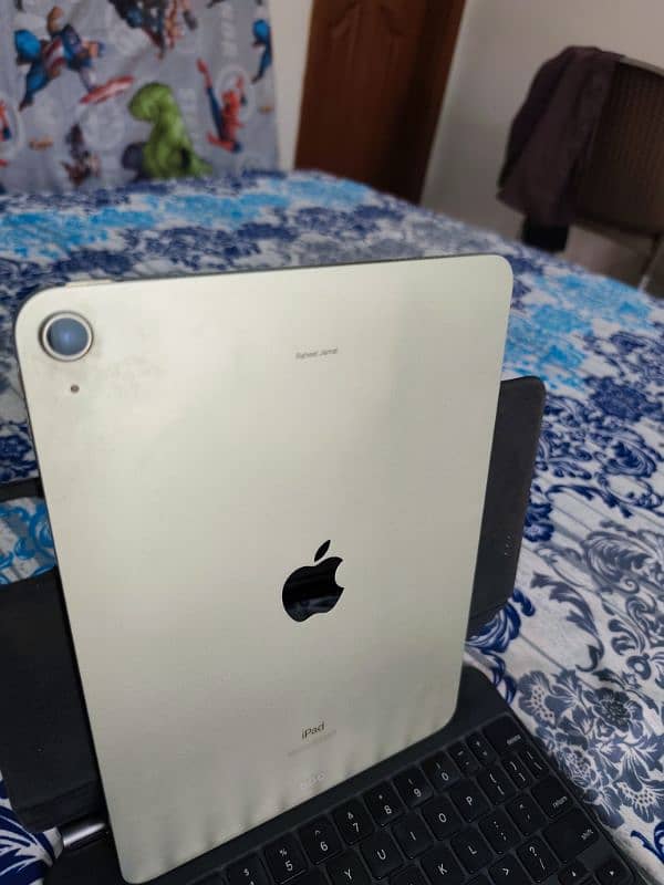 iPad Model A2051 4