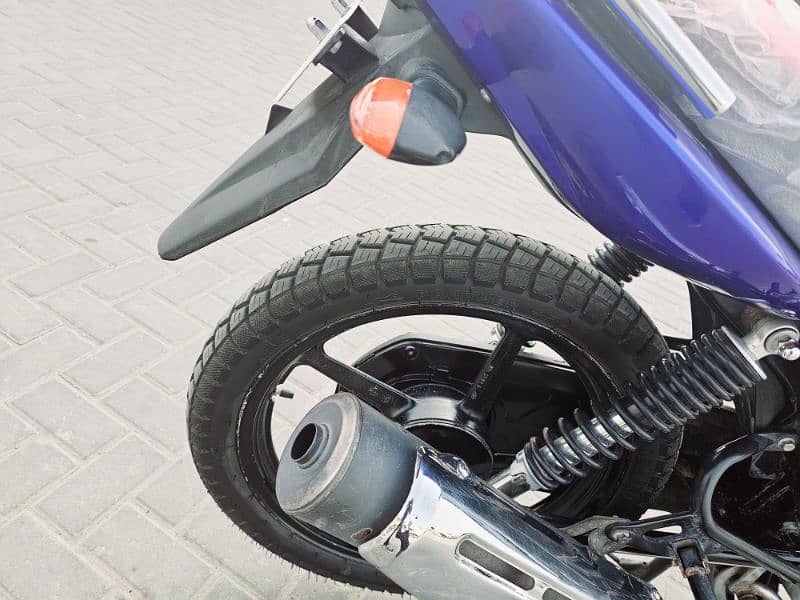 Yamaha YBR 125 Excellent 10/10 Condition Like New 4