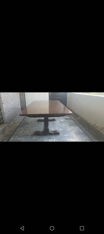 Elegant 8 seater dining table like new condition 8×4 1