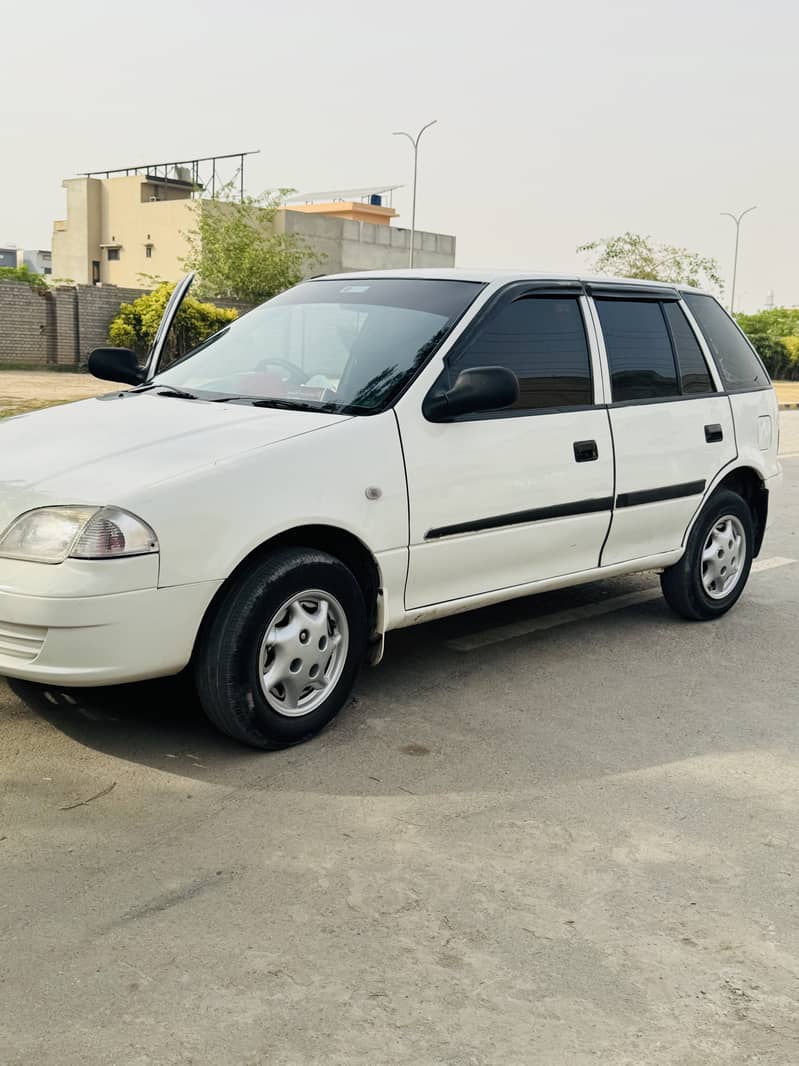 Suzuki Cultus VXR 2010 1
