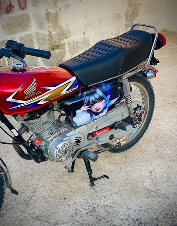 125 Exchange possible YBR 1