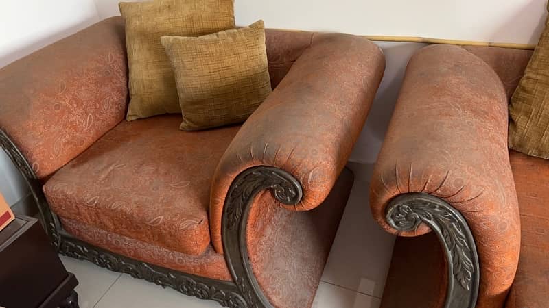 6 Seater Sofa (Price is of the wood) [New poshish is required] 9