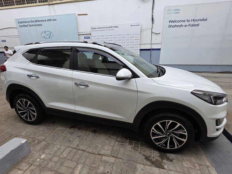 Hyundai Tucson AWD 2024 2
