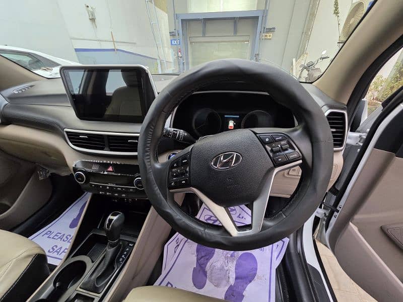 Hyundai Tucson AWD 2024 4