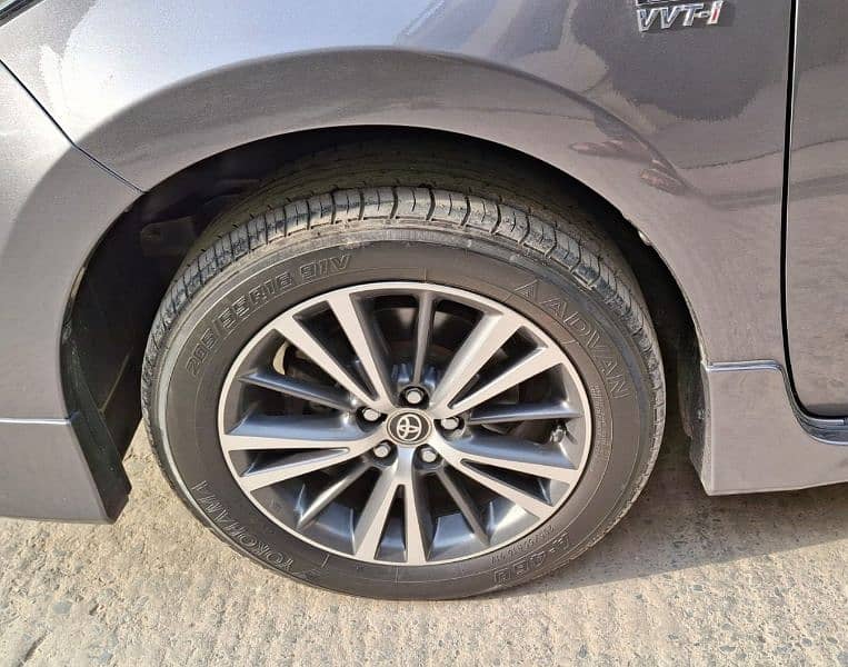 Toyota Corolla Altis 2022 full option top of line 4