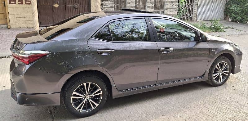 Toyota Altis 1.6 2022 Special Edition Brand New Car 2