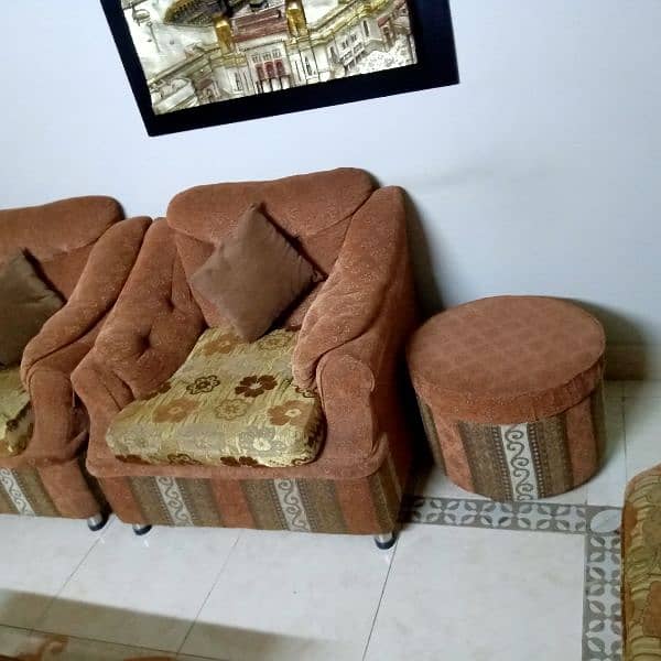 5 setar sofa set 4 Round mini Sofa Chair ya Puffy or full glass corner 2