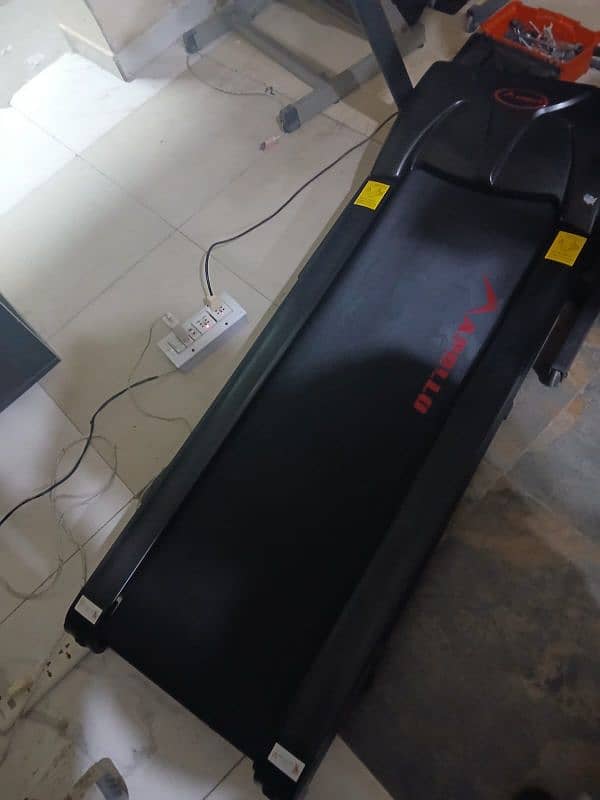 Treadmills(03214639061)/Running Machines/ Ellepticalls/ Gym Cycle 4