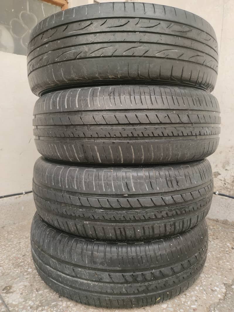 4 use tyers-185/65 R 15 1
