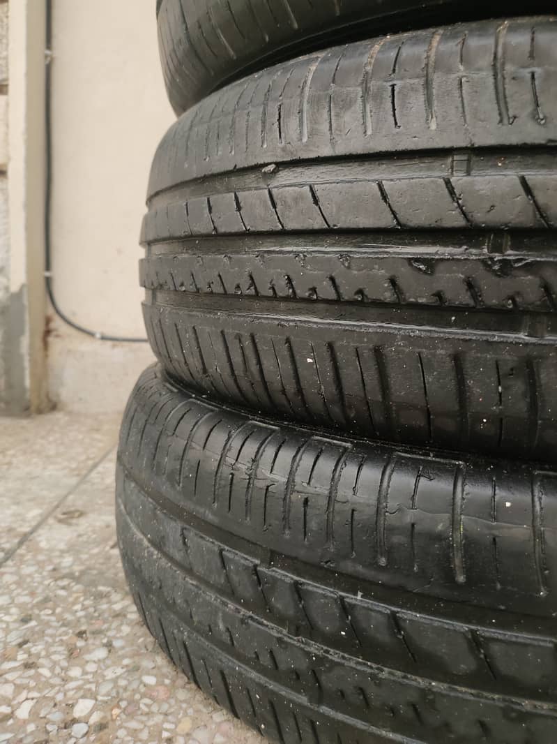 4 use tyers-185/65 R 15 5