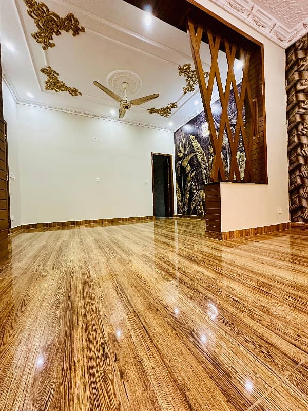 1 Kanal Brand New Dubble storey house available for sale in Pgechs phase 2 Mzyle Chowk college Road Lahore 9