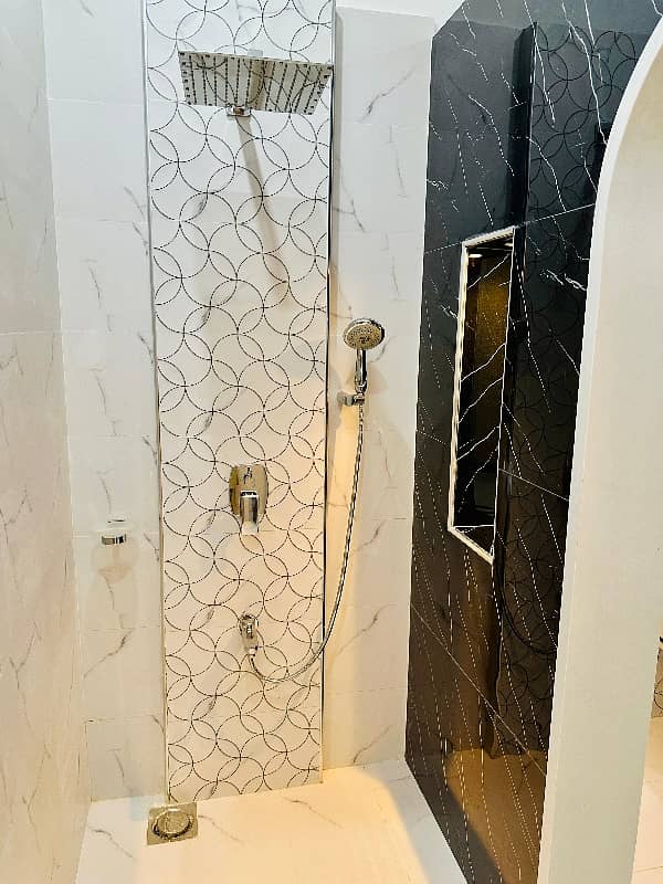 1 Kanal Brand New Dubble storey house available for sale in Pgechs phase 2 Mzyle Chowk college Road Lahore 23