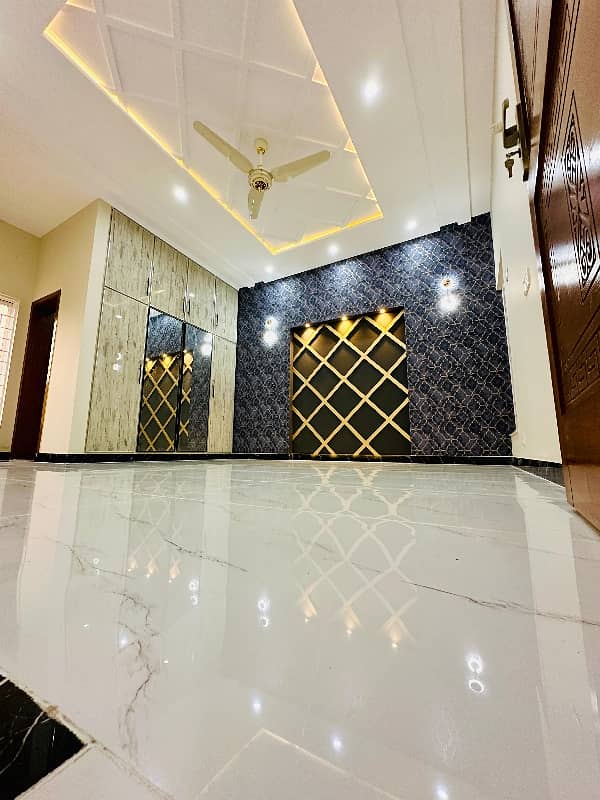 1 Kanal Brand New Dubble storey house available for sale in Pgechs phase 2 Mzyle Chowk college Road Lahore 29