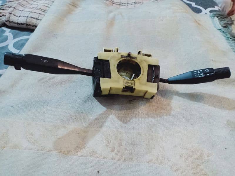 Light switch and wiper bracket of Nissan Safari Y60 0