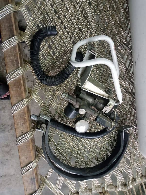 mehran CNG kit and cylinder 1