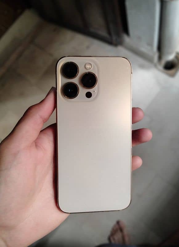 I phone 13 pro 0