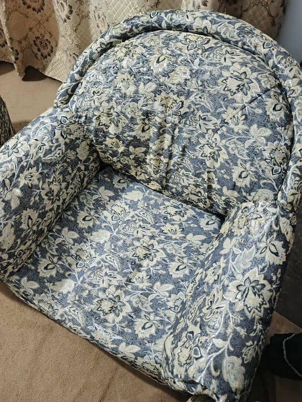 sofa 2 seater 1