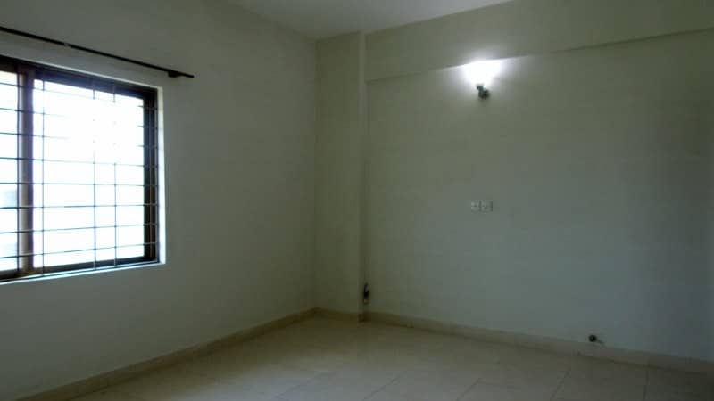 10 Marla 3 Bed Flat For Sale Askari 11 Lahore Rs 26000000 18