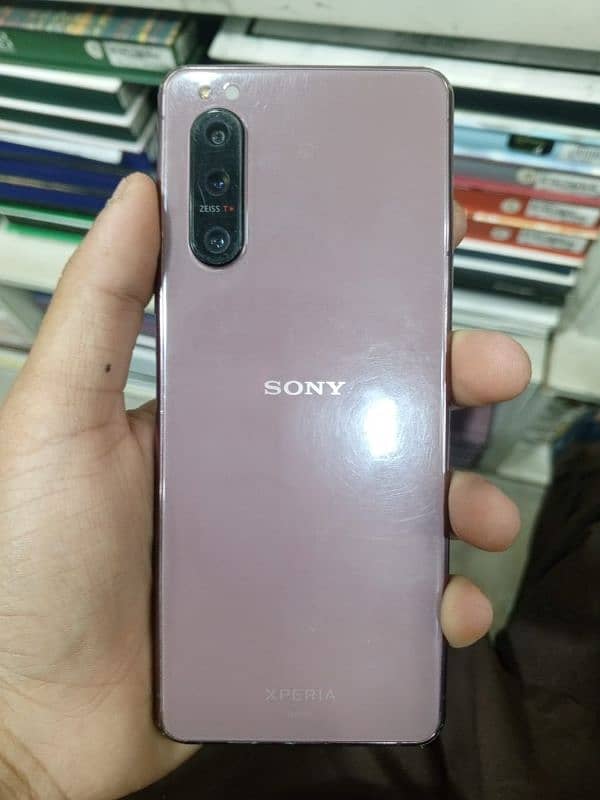 Sony Xperia 5 mark 2 0