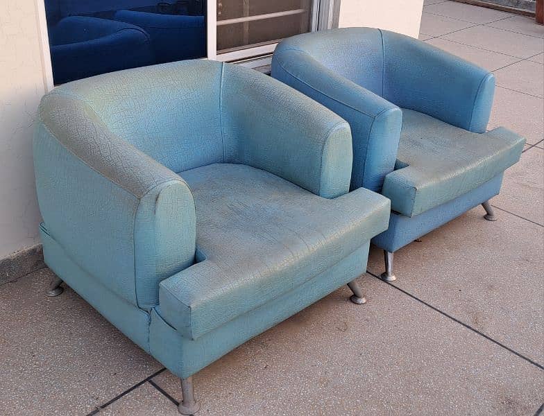 1 Seater,  2 Sofa's for sale 0