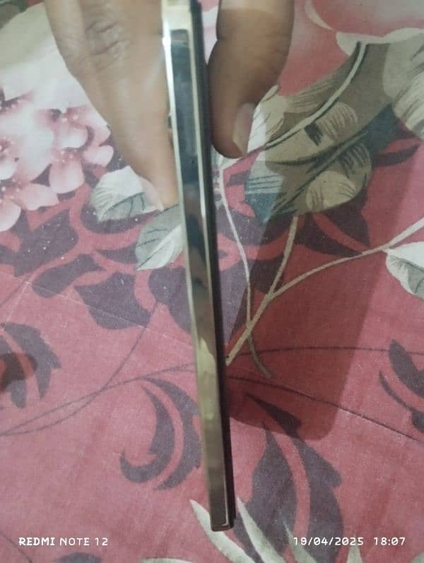Techno Spark 20 pro Gold 6