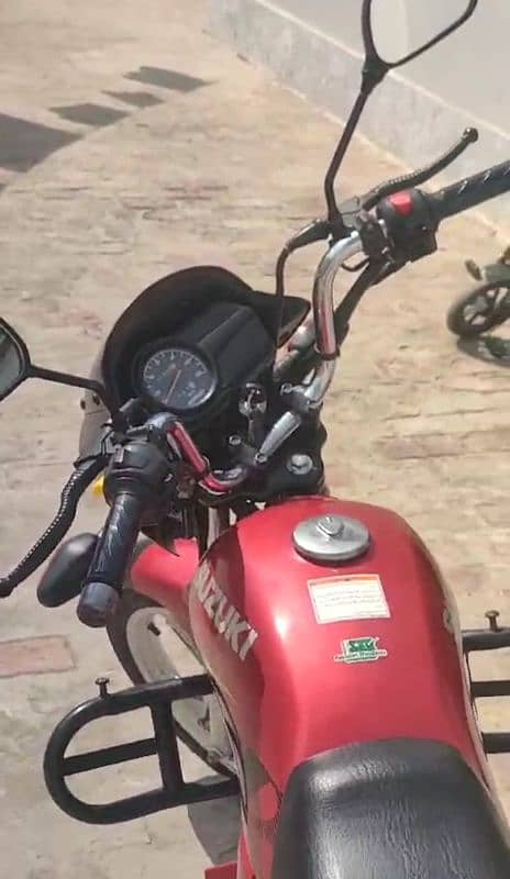 Red GD 110s very neat 7