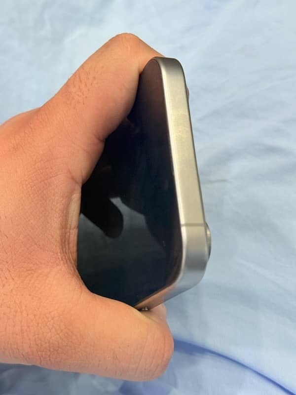 iPhone 15 pro max non pta 256 gb physically dual sim 1