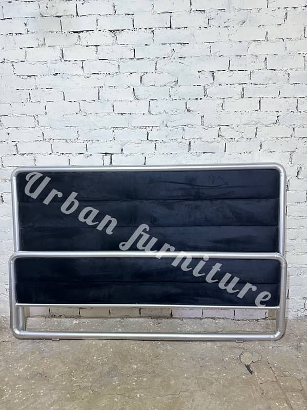 bed,furniture,side table, dressing 14
