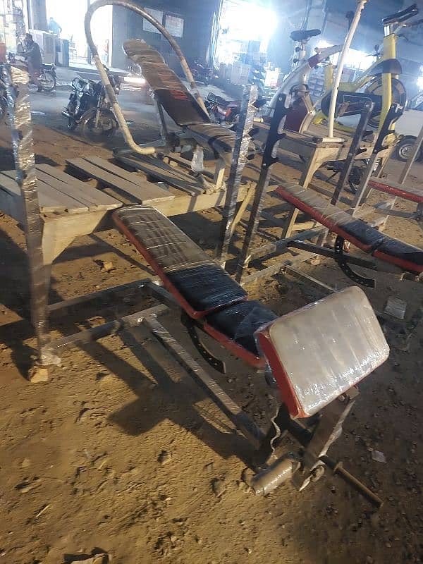 HOME GYM / MULTIFUNCTIONAL GYM / BENCH PRESS / TWISTER /  TREADMILLS 12