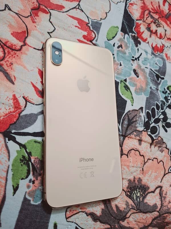 iPhone X max battery health 85 with box and charger 0