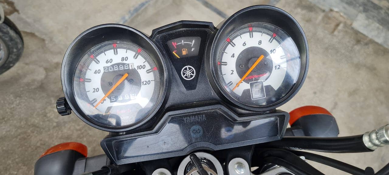 Yamaha YB 125Z-DX 2022 1