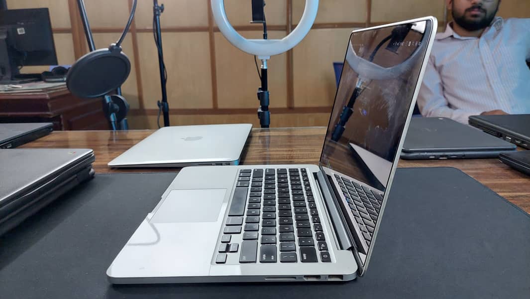 Apple Macbook Pro 2015 retina 13'' 8/128 2